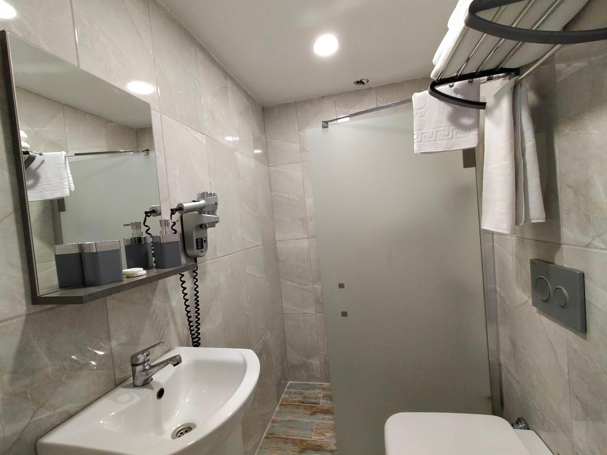 Gala Otel เอดีร์เน ภายนอก รูปภาพ